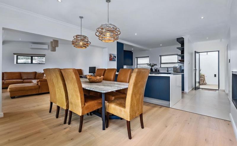 4 Bedroom Property for Sale in Camps Bay Western Cape